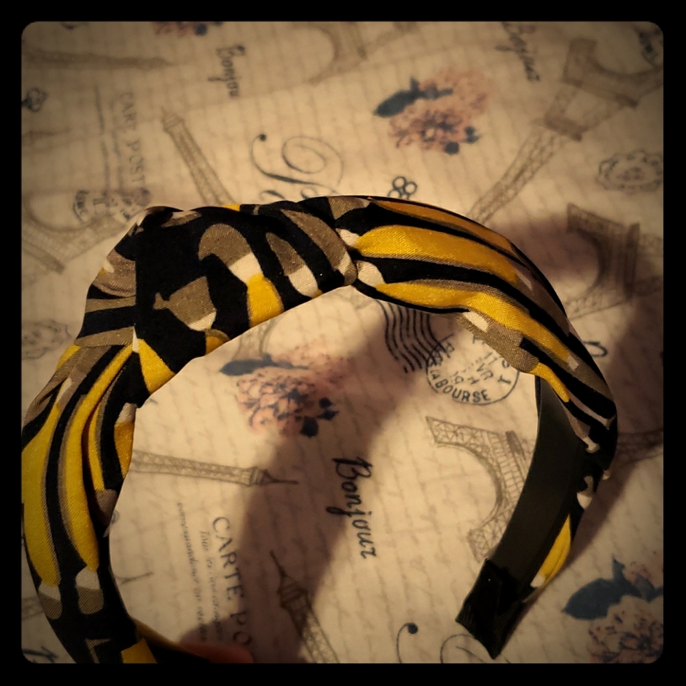 Cute hair band